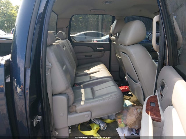 صورة 8 لـ 2011 Chevrolet SILVERADO 1500 LTZ