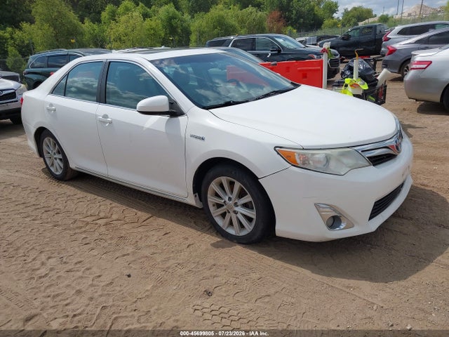 2012 TOYOTA CAMRY XLE