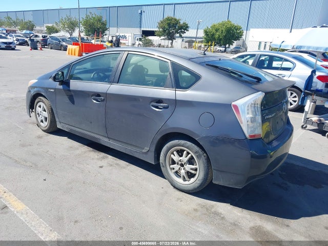 2011 Toyota PRIUS TWO — фото 3
