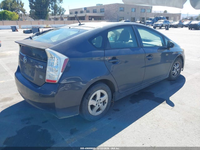 2011 Toyota PRIUS TWO — фото 4