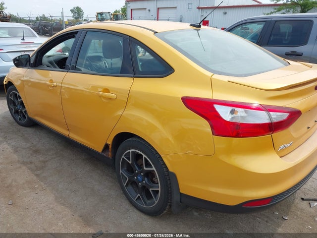 2012 FORD FOCUS SE photo 3