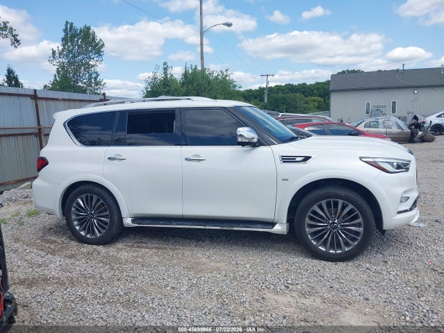 2019 INFINITI QX80 LUXE 14