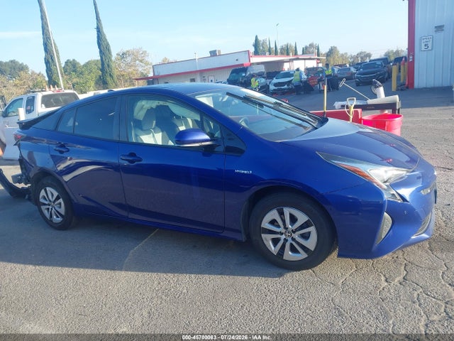 2017 Toyota PRIUS TWO — миниатюра 18