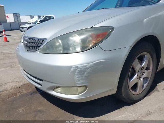 2004 Toyota CAMRY SE 照片 6