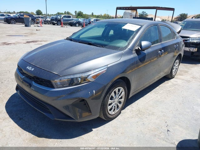 2023 KIA FORTE LX — фото 2