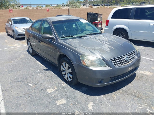 2005 NISSAN ALTIMA 
