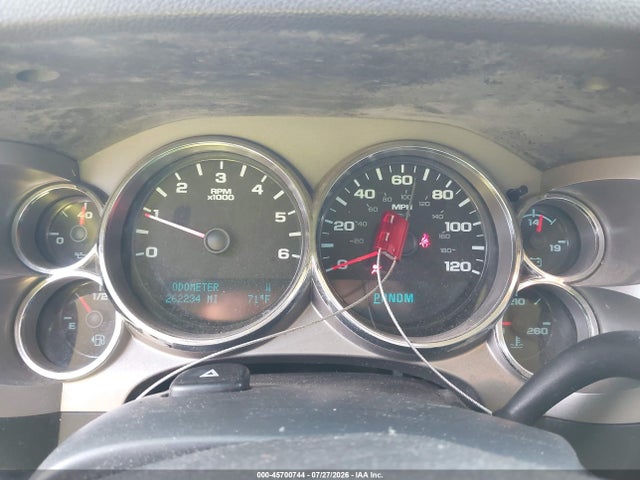 صورة 7 لـ 2011 Chevrolet SILVERADO 1500 LT