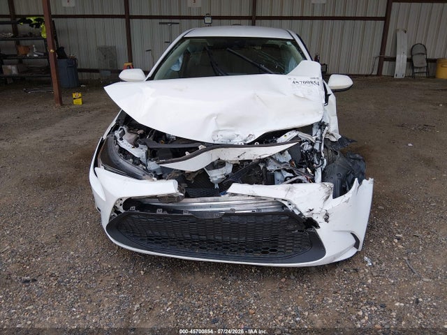 2022 TOYOTA COROLLA HYBRID LE 6