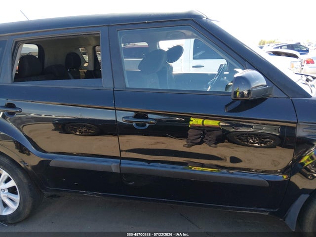 2012 KIA SOUL + 缩略图 13
