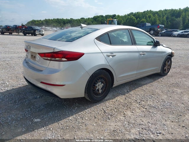صورة 4 لـ 2017 Hyundai ELANTRA SE
