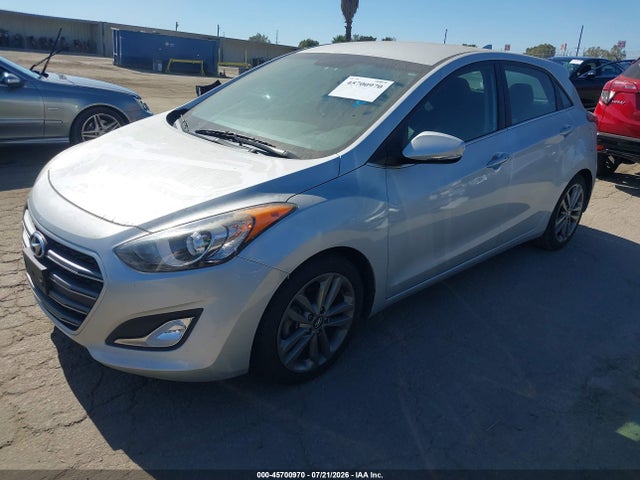 صورة 2 لـ 2016 Hyundai ELANTRA GT