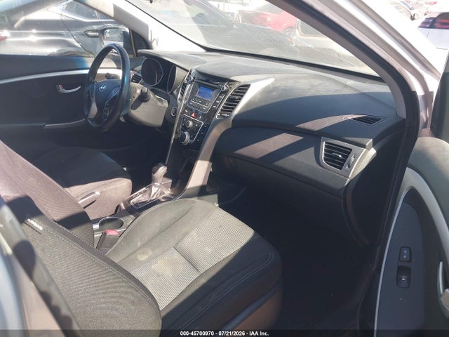 صورة 5 لـ 2016 Hyundai ELANTRA GT