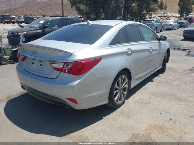 صورة 4 لـ 2014 Hyundai SONATA SE