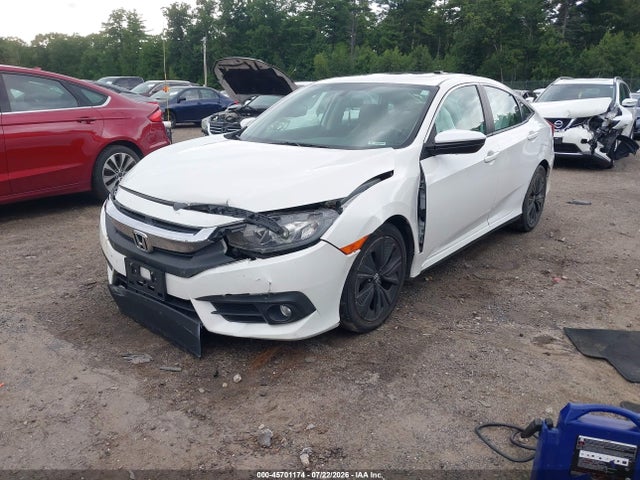 2018 Honda CIVIC EX-T — фото 2