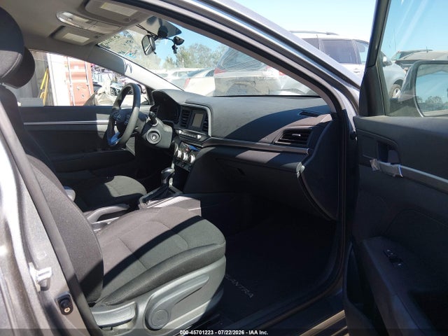 2019 Hyundai ELANTRA SE — фото 5