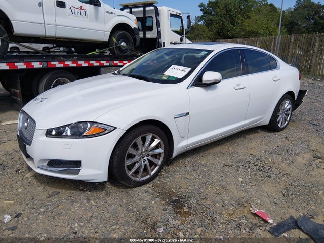 صورة 2 لـ 2012 Jaguar XF