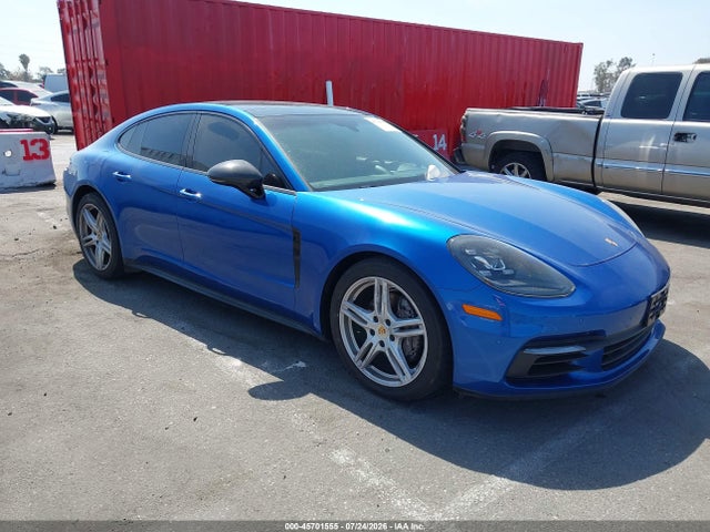 2019 Porsche PANAMERA 4 照片 1