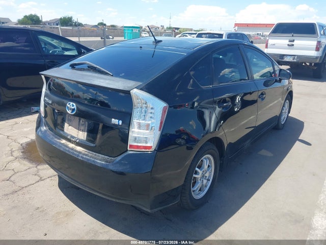 2011 Toyota PRIUS TWO — фото 4