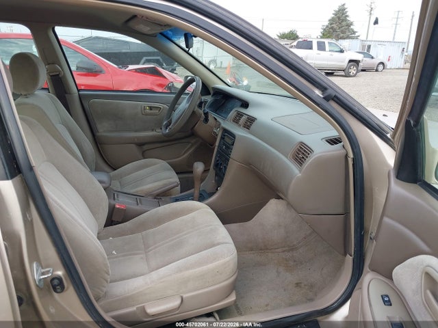 2001 Toyota CAMRY CE photo 5