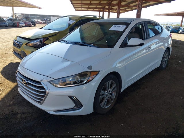 صورة 2 لـ 2017 Hyundai ELANTRA SE