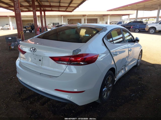 صورة 4 لـ 2017 Hyundai ELANTRA SE