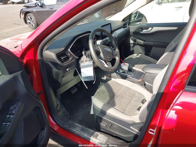 2020 FORD ESCAPE SE 18