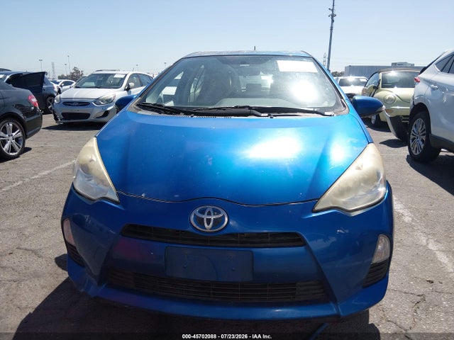 صورة مصغرة 12 لـ 2014 Toyota PRIUS C TWO