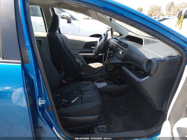 2014 Toyota PRIUS C TWO — фото 5