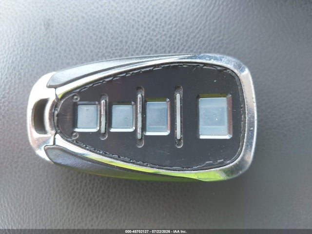 2017 Chevrolet BOLT EV PREMIER — миниатюра 11