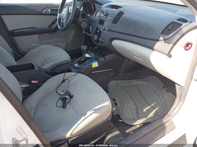 صورة 5 لـ 2010 KIA FORTE EX