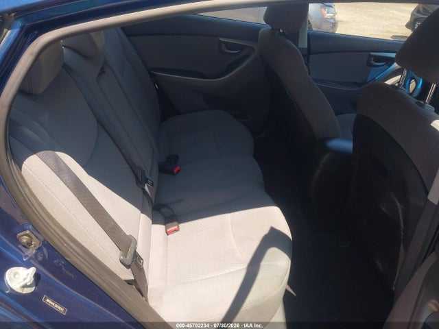 2016 Hyundai ELANTRA SE 照片 8