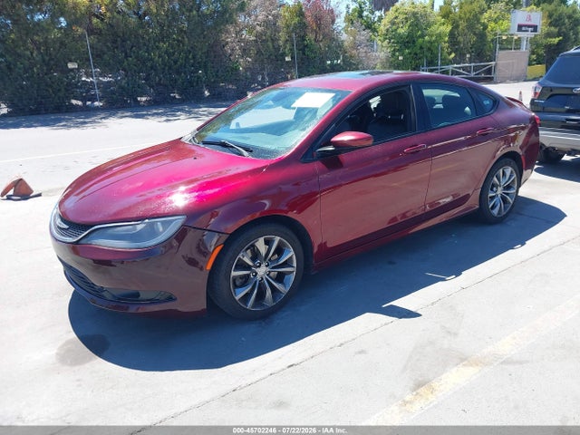 صورة 2 لـ 2015 Chrysler 200 S