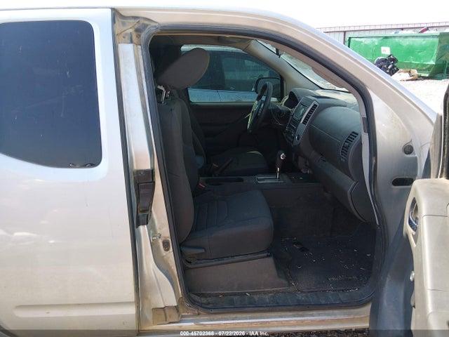 2017 Nissan FRONTIER S 照片 5