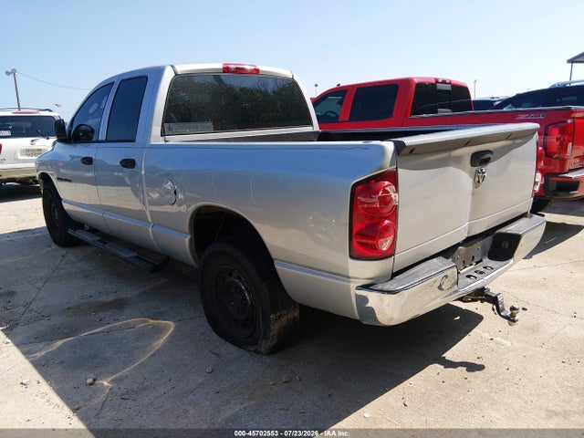 2007 Dodge RAM 1500 ST 照片 3