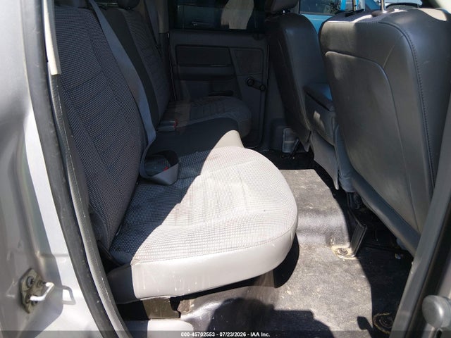 2007 Dodge RAM 1500 ST 照片 8