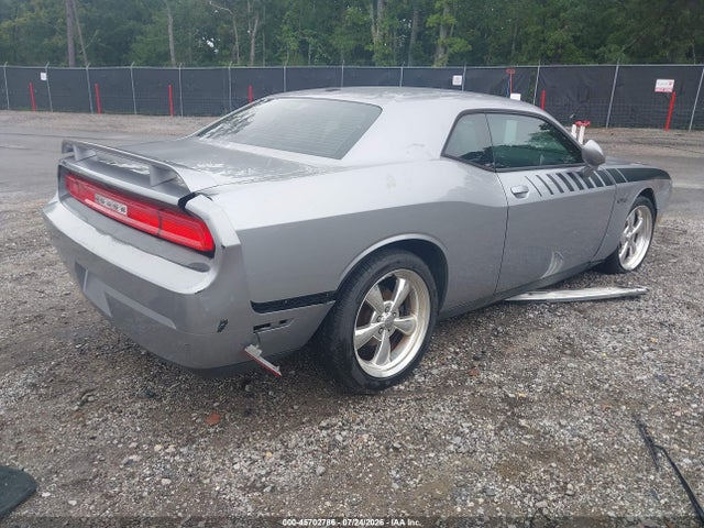 صورة 4 لـ 2013 Dodge CHALLENGER R/T