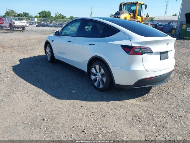 2021 TESLA MODEL Y LONG RANGE DUAL MOTOR ALL-WHEEL DRIVE 3