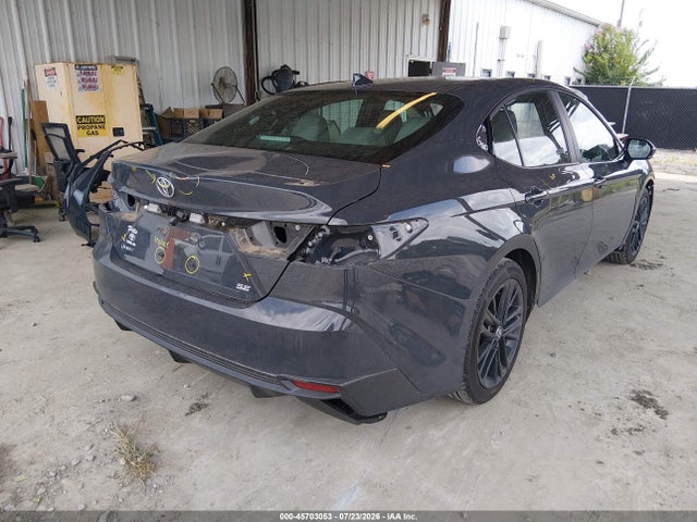 2026 TOYOTA CAMRY SE 4