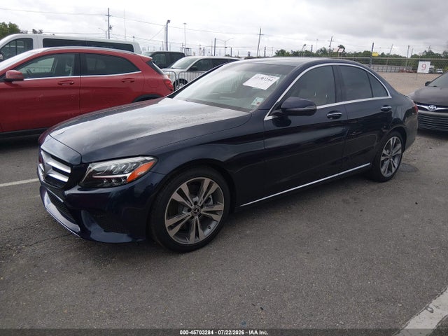 صورة 2 لـ 2019 Mercedes-BENZ C 300