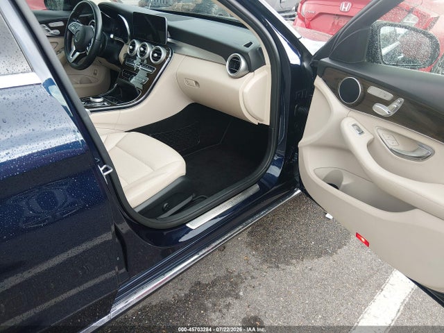 صورة 5 لـ 2019 Mercedes-BENZ C 300