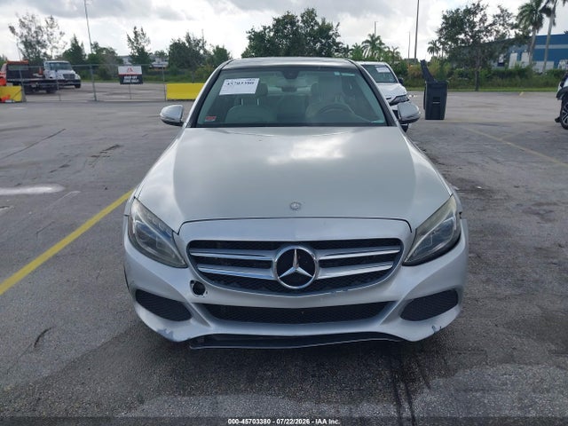 2017 Mercedes-BENZ C 300 缩略图 12