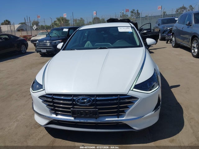 2020 Hyundai SONATA SE — миниатюра 12