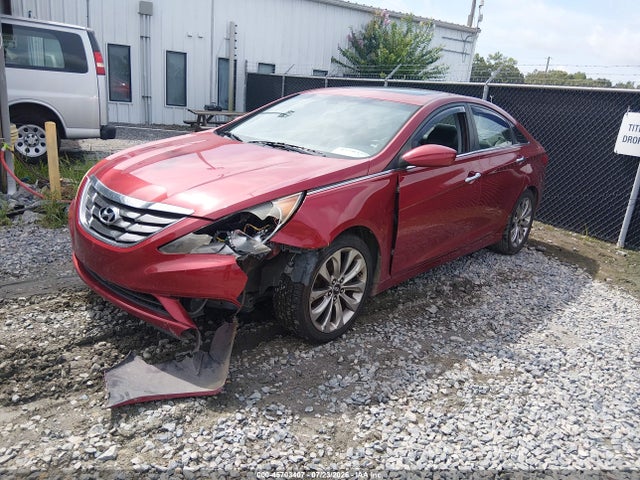 2011 Hyundai SONATA SE 照片 2