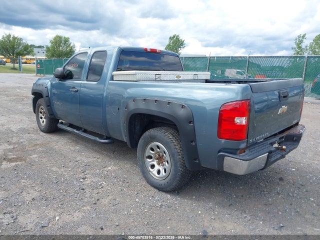 2010 Chevrolet SILVERADO 1500 LS 照片 3