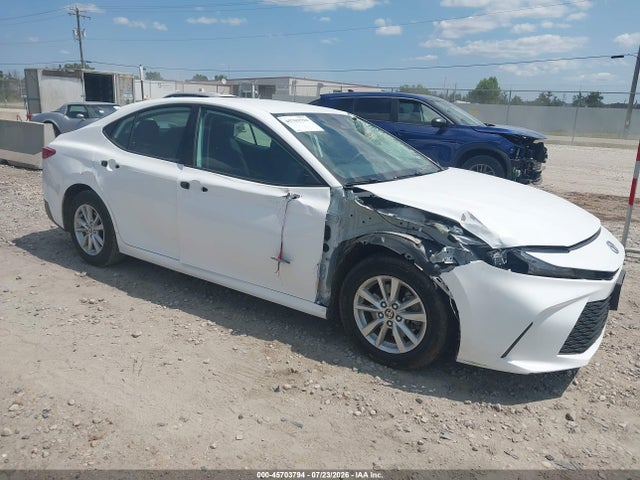 2025 TOYOTA CAMRY LE