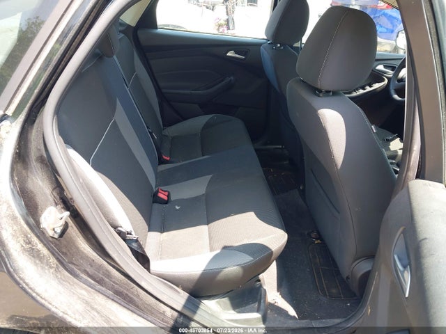 2013 FORD FOCUS SE 照片 8