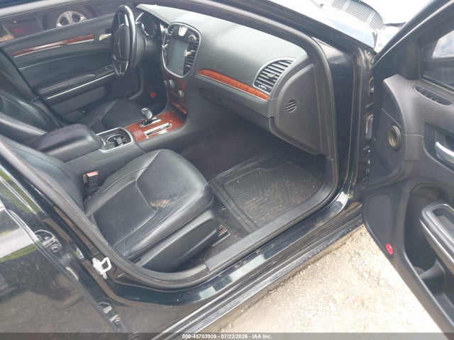 2013 Chrysler 300 MOTOWN 照片 5