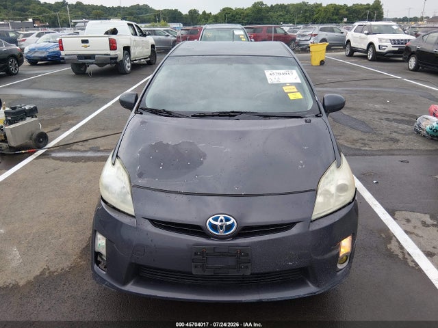 2010 Toyota PRIUS III — фото 12