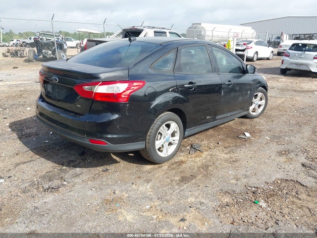 2013 FORD FOCUS SE 照片 4