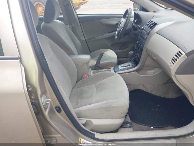 صورة 5 لـ 2010 Toyota COROLLA LE